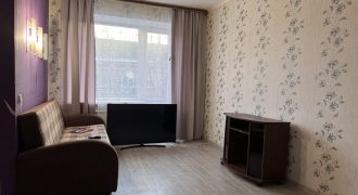 Продажа 2-к. квартира, 43 м², 4/4 эт.